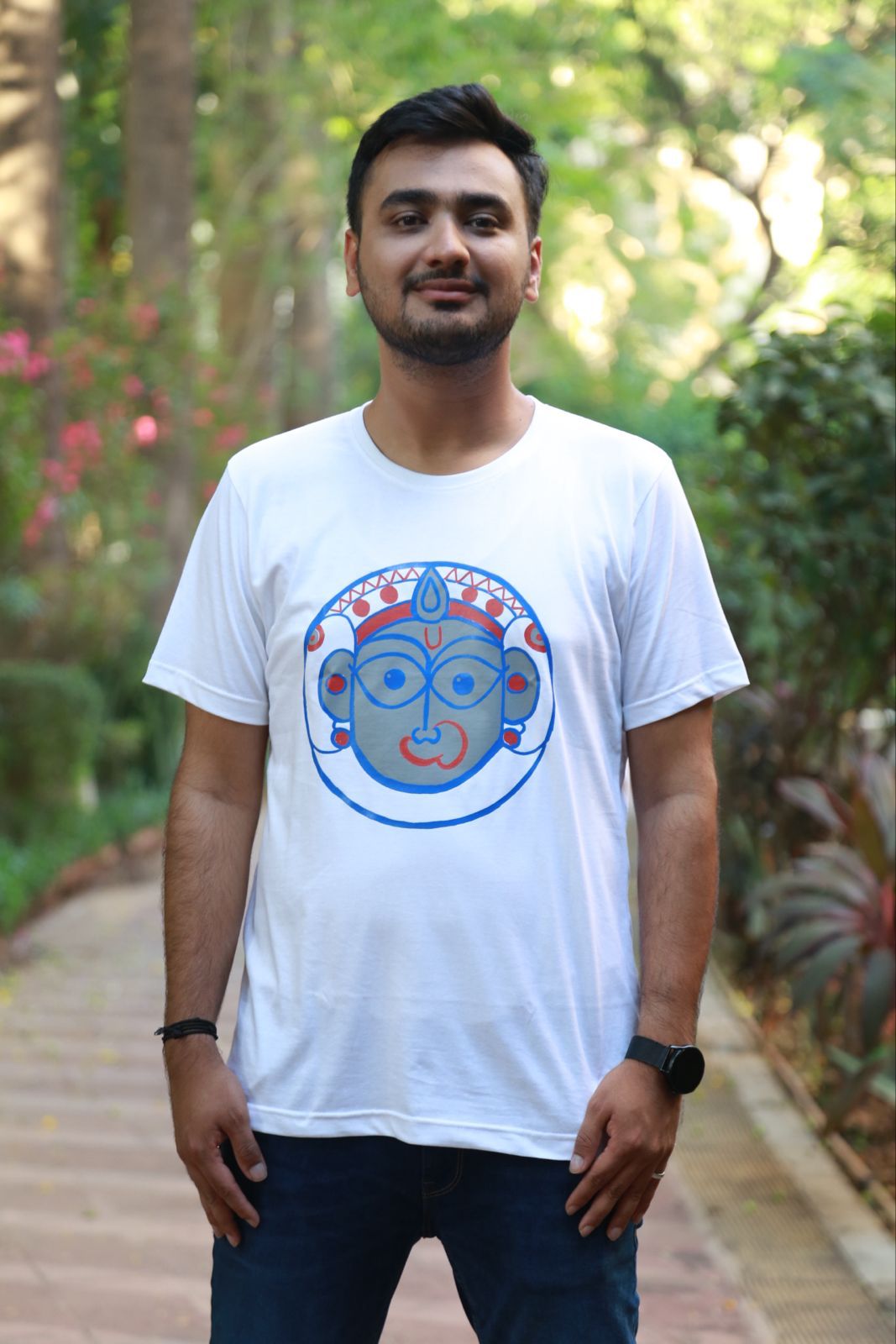 This beautifully designed and hand drawn printed t-shirt features Shri Krishna in blue - Image 2